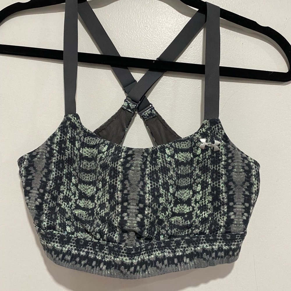 Under Armor women’s sport Bra